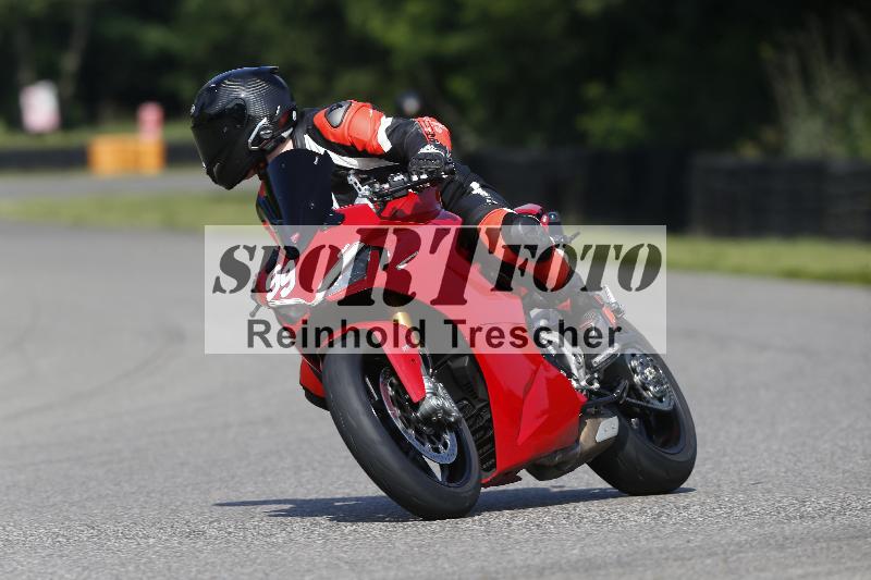 Archiv-2025/26 11.06.2025 Peter Studer have fun ADR/Gruppe blau/99